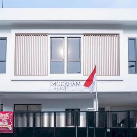 Hotel Oyo 94143 Mahagoni House Syariah Bogor Exterior foto
